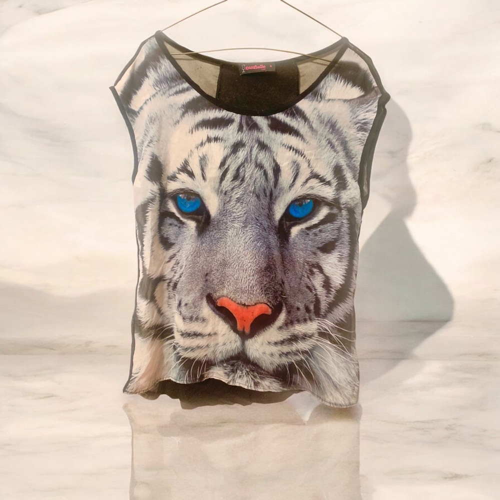 Annabelle - Stunning white Tiger print shirt